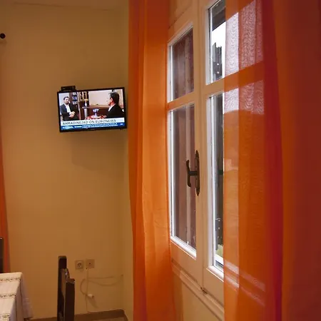 Blue Mare Apartments, The Wave Annex Apartman *